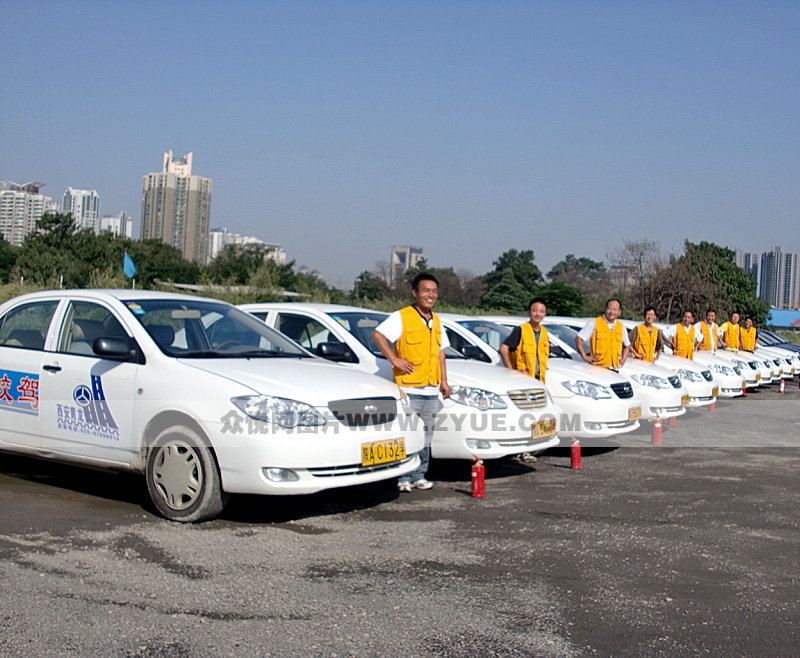 育龙驾校教练车3